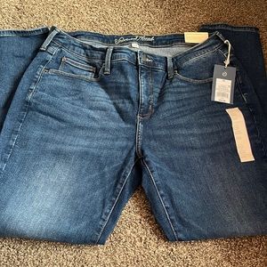 Universal thread skinny jeans